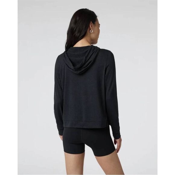VUORI halo essential hoodie in black heather Small NWT $115 - Picture 5 of 9